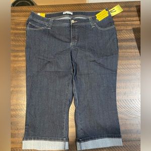 Lee denim stretch Capri 18W